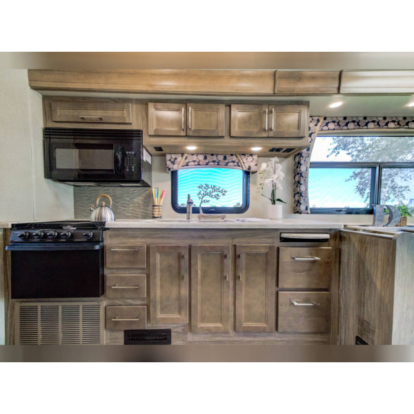 2018 Jayco Class C RV 