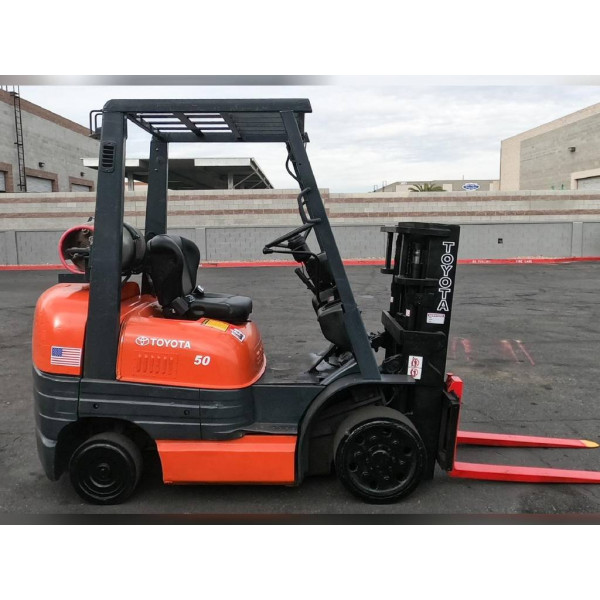 Used 1998 TOYOTA Forklifts 426FGCU25