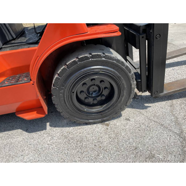 Used 2011 TOYOTA Forklifts 7FGAU50 