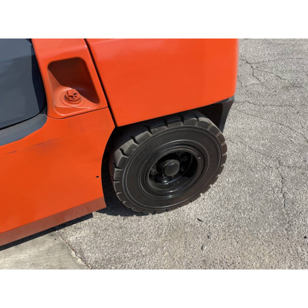 Used 2012 TOYOTA Forklifts 7FDU35 