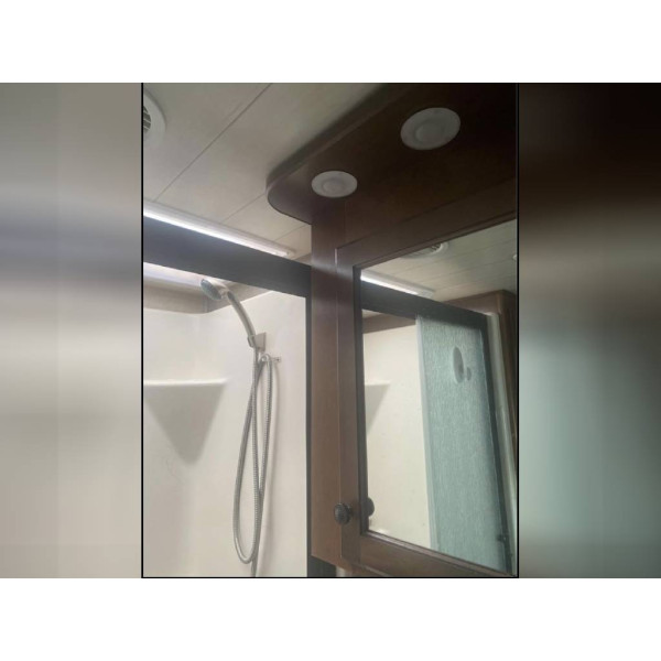 (Caravan) Used 2015 Heartland Fifth Wheel RV BIGHORN 3010RE 
