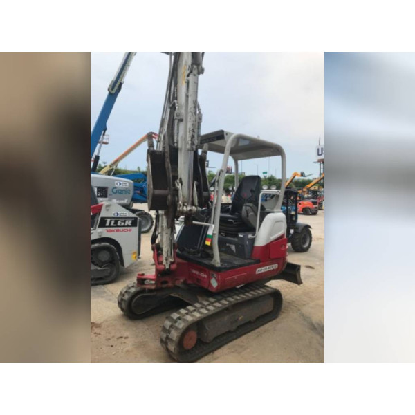 Used 2016 TAKEUCHI Excavators TB230