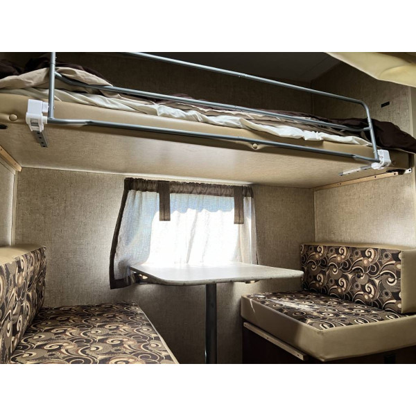 (Caravan) Used 2016 Venture Rv Travel Trailer RV SONIC 234VBH 