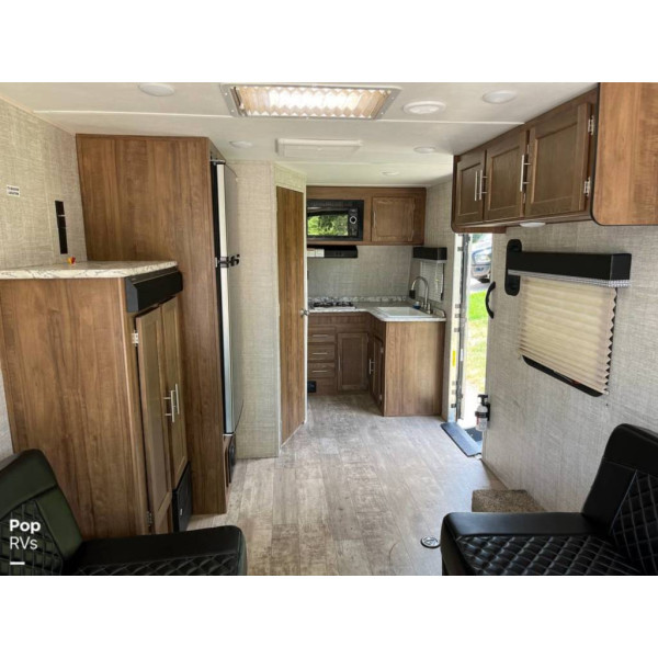 (Caravan) Used 2020 Gulf Stream Travel Trailer Toy Hauler RV Innsbruck GSX 17TH