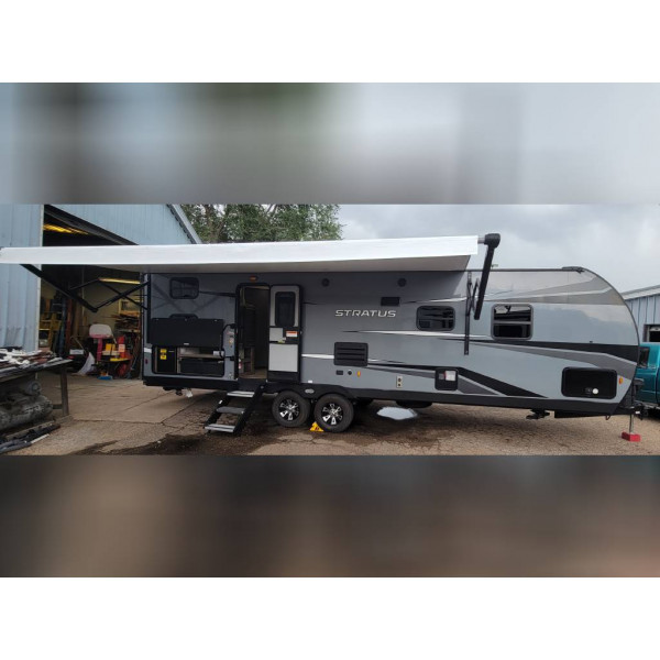 (Caravan ) Used 2021 Venture Rv Travel Trailer RV STRATUS 281VBH