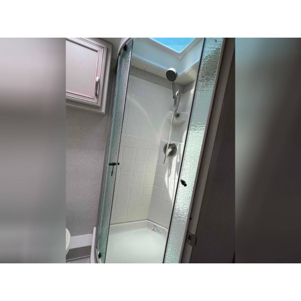 (MotorHome)  Used 2022 Newmar Class A RV BAY STAR SPORT 2702 