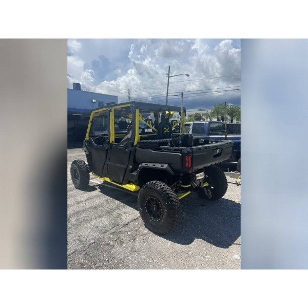 Used 2019 Can-Am UTV/Utility DEFENDER X-MR HD10 