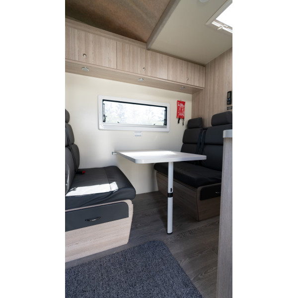 Winnebago 2020 6 Berth